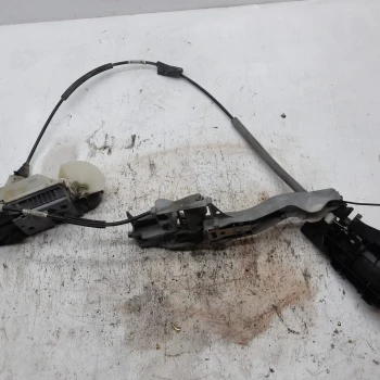 ZAKLEP SP LEVA Peugeot 208 2013 1.2 9688079380