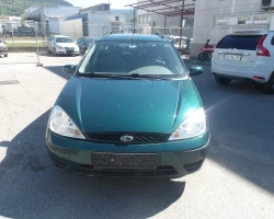 AUTO PER PEZZI Ford Focus 2002 1.6 SW
