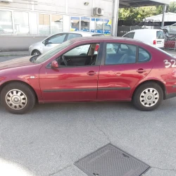 AUTO PER PEZZI Seat Toledo 2000 1.6