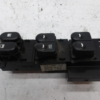 WINDOW SWITCH Hyundai i30 2007 1.6 CRDI 93570-2l010