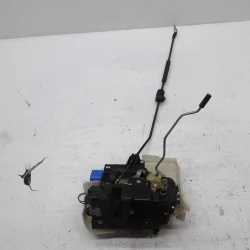 DOOR LOCK FRONT RIGHT Volkswagen Polo 2003 1.4