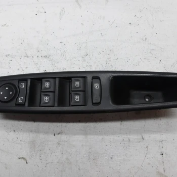 STIKALO STEKLA Renault SCENIC 2010 III. 1.9 DCI 809610017r
