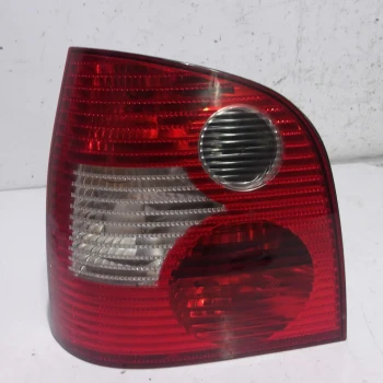 TAIL LIGHT LEFT Volkswagen Polo 2003 1.4 6q6945111a