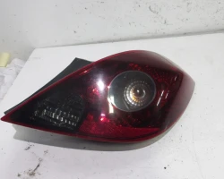 TAIL LIGHT RIGHT Opel Corsa 2010 1.4 16V 89075557a