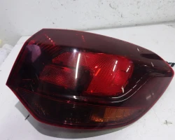 TAIL LIGHT RIGHT Opel Astra  2011 KARAVAN 1.7 DTI 16V 13314051