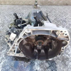 MENJALNIK Nissan Micra 2017 0.9