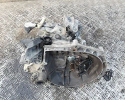 CAMBIO Peugeot 208 2013 1.2 9678376580