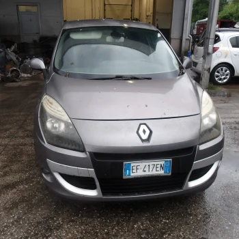 CAR FOR PARTS Renault SCENIC 2010 III. 1.9 DCI