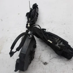 ZAKLEP SP LEVA Peugeot 308 2016 308 BREAK 1.6 HDI 9810309480