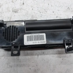 računalnik razno Peugeot 308 2019 1.2 BREAK 9828266180