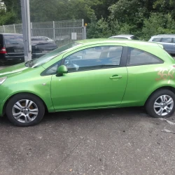 AUTO PER PEZZI Opel Corsa 2011 1.2 16V