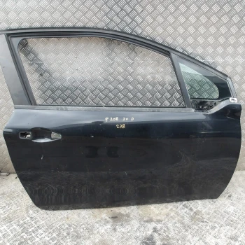DOOR FRONT RIGHT Peugeot 208 2013 1.2