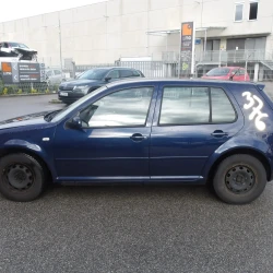 CAR FOR PARTS Volkswagen Golf 2002 1.6