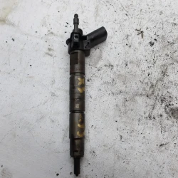 INJECTOR BMW X 2008 3 2.OD AUT. XDIVE 13537797877