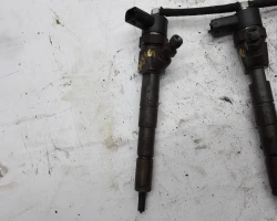 INJECTOR Opel Insignia 2010 2.0 D 55577668