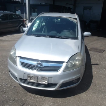 AVTO ZA DELE Opel Zafira 2004 1.9 DT