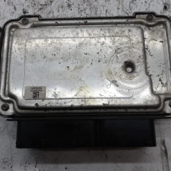 RAČUNALNIK MOTORJA Alfa MiTo 2009 1.4 51830585