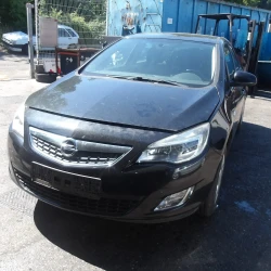 CAR FOR PARTS Opel Astra 2012 1.6