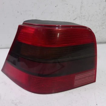 TAIL LIGHT LEFT Volkswagen Golf 2002 1.6