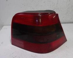 FARO POSTERIORE DESTRO Volkswagen Golf 2002 1.6