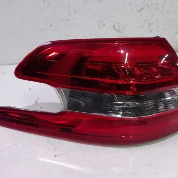 TAIL LIGHT LEFT Peugeot 308 2019 1.2 BREAK 9678093980