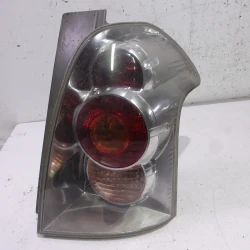TAIL LIGHT RIGHT Toyota Corolla 2004 VERSO 2.0 D4D