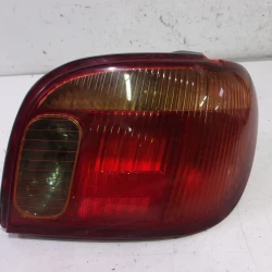 TAIL LIGHT RIGHT Toyota Yaris 2004 1.0