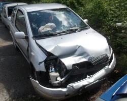 CAR FOR PARTS Toyota Yaris 2004 1.3
