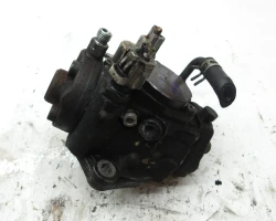 POMPA ALTAPRESSIONE  Toyota Corolla Verso 2006 2.2 D4D 22100-0r010