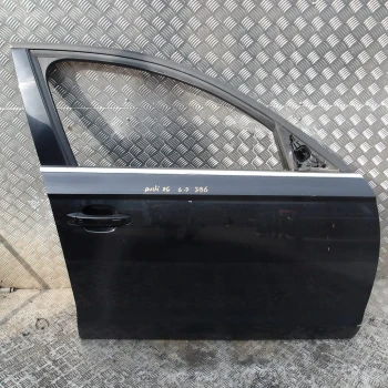 PORTA LAMIERA NUDA ANTERIORE DESTRA Audi A6, S6 2013 3.0 TDI AVANT AUT. 4G0831052