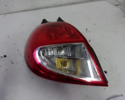 STOP LUČ LEVA Renault CLIO III 2012 1.5 DCI 8200886944