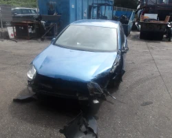 AUTO PER PEZZI Volkswagen Golf 2004 1.9 TDI