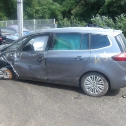 AUTO PER PEZZI Opel Zafira 2017 TOURIER 1.4 TURBO