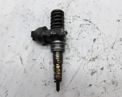 ŠOBA Volkswagen Passat 2007 1.9 TDI VARIANT 0414720313
