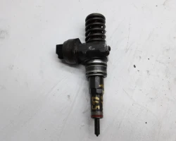ŠOBA Volkswagen Passat 2007 1.9 TDI VARIANT 0414720313