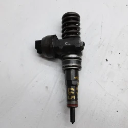 ŠOBA Volkswagen Passat 2007 1.9 TDI VARIANT 0414720313