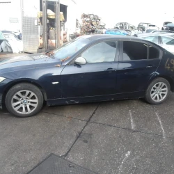 AUTO PER PEZZI BMW 3 2007 318I