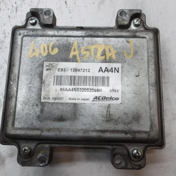 RAČUNALNIK MOTORJA Opel Astra 2012 1.6 12647212