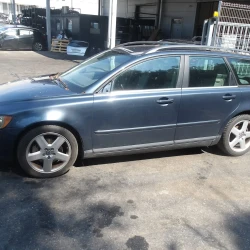 AUTO PER PEZZI Volvo S40/V50 2004 2.0 TD