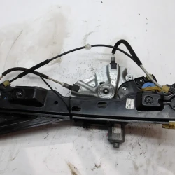 MEHANIZEM ŠIPE SPREDAJ DESNA Opel Astra 2012 1.6 13350759 MEHANIZEM ŠIPE SPREDAJ DESNA Opel Astra 2012 1.6 13350759