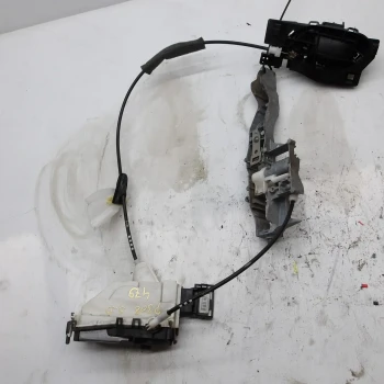 ZAKLEP  SPREDAJ DESNA Peugeot 308 2012 1.6 9800616580