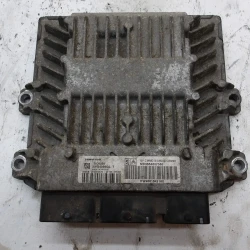 CENTRALINA INIEZIONE MOTORE Peugeot 807 2007 2.0 HDI 9661642180 CENTRALINA INIEZIONE MOTORE Peugeot 807 2007 2.0 HDI 9661642180