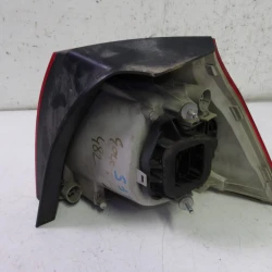 FARO POSTERIORE SINISTRO Volkswagen Golf 2004 1.9 TDI