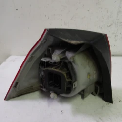 TAIL LIGHT RIGHT Volkswagen Golf 2004 1.9 TDI