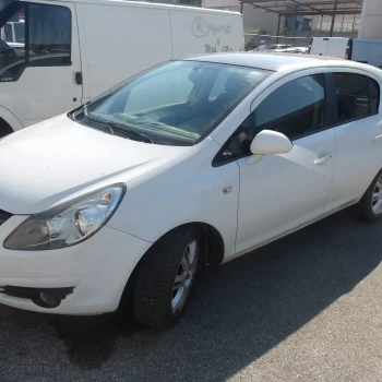 AVTO ZA DELE Opel Corsa 2010 1.4