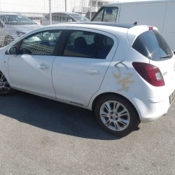 AUTO PER PEZZI Opel Corsa 2010 1.4