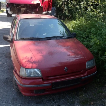 AVTO ZA DELE Renault CLIO 1994 1.4 RT