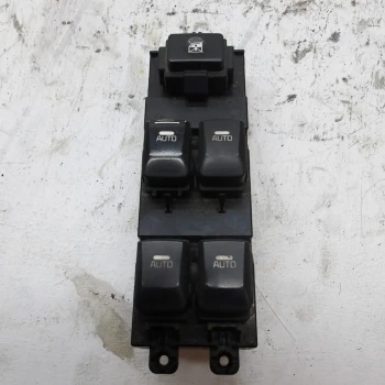 STIKALO STEKLA Kia Cee'd 2012 1.6 D 93570-a2000