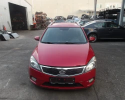 AUTO PER PEZZI Kia Cee'd 2010 1.6D SW