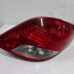 TAIL LIGHT RIGHT Peugeot 207 2010 1.4 HDI 9686565980 TAIL LIGHT RIGHT Peugeot 207 2010 1.4 HDI 9686565980